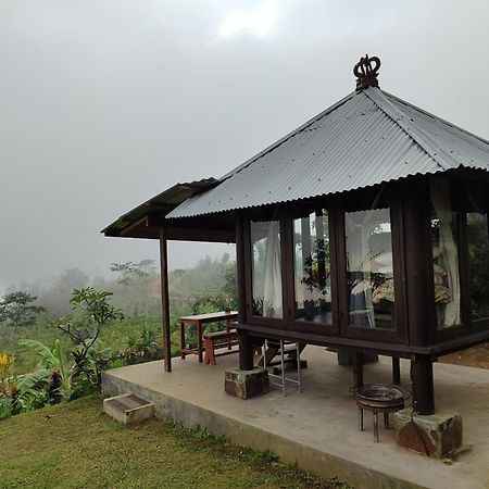 Bugo Camp Glamping & Natural Activity Munduk Buitenkant foto