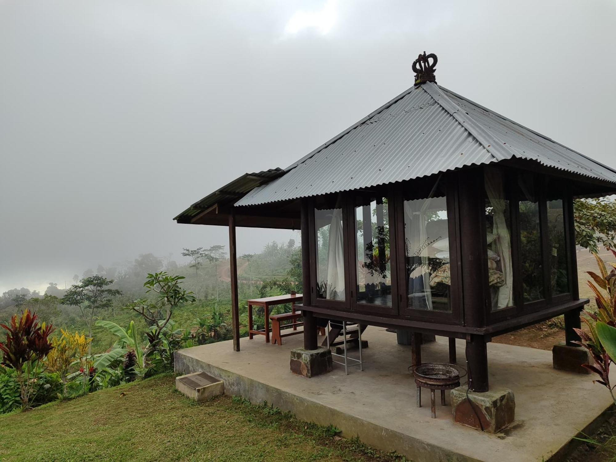 Bugo Camp Glamping & Natural Activity Munduk Buitenkant foto
